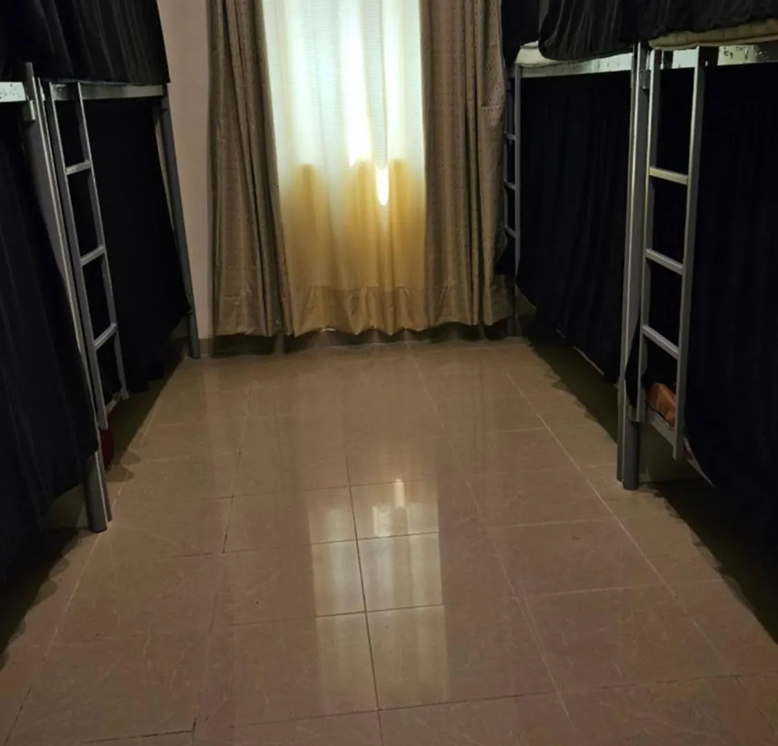Hostel Faye Абу-Даби